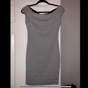 Sinsay Patterned Bodycon Dress